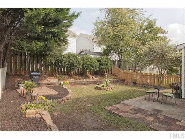 1913 Barngate Way Raleigh, NC 27614 - Photo 13 of 15 Gallery Image 13