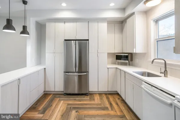 $499,000 | 612 Alabama Avenue Southeast, Washington, DC 20032