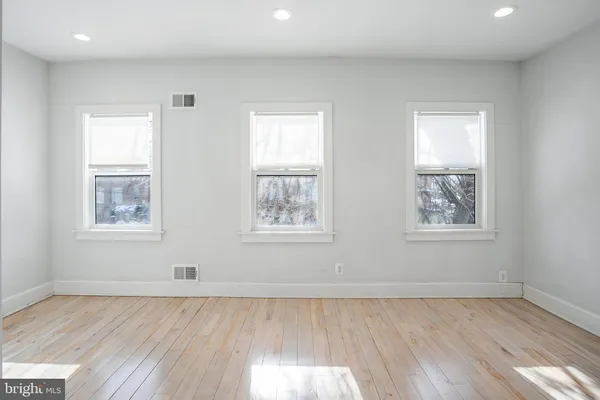 $499,000 | 612 Alabama Avenue Southeast, Washington, DC 20032