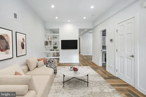 $499,000 | 612 Alabama Avenue Southeast, Washington, DC 20032