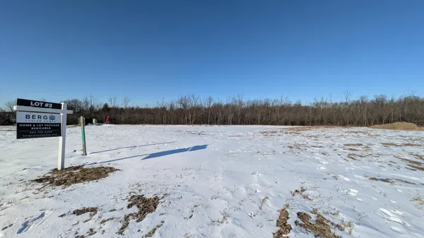 $214,900 | N51W18970 Quietwood Drive, Unit LT3, Menomonee Falls, WI 53051