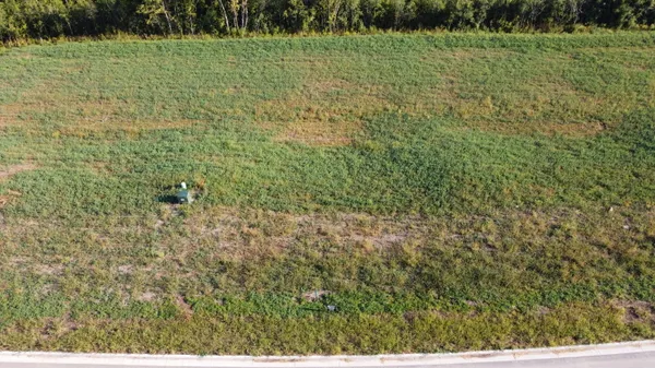 $214,900 | N51W18970 Quietwood Drive, Unit LT3, Menomonee Falls, WI 53051