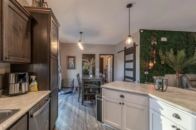 $470,000 | 2021 Bluestem Drive, Mankato, MN 56001