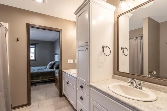 $470,000 | 2021 Bluestem Drive, Mankato, MN 56001