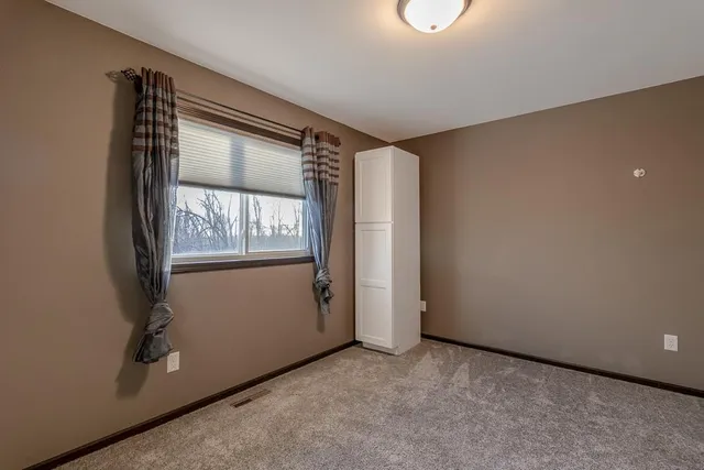 $470,000 | 2021 Bluestem Drive, Mankato, MN 56001