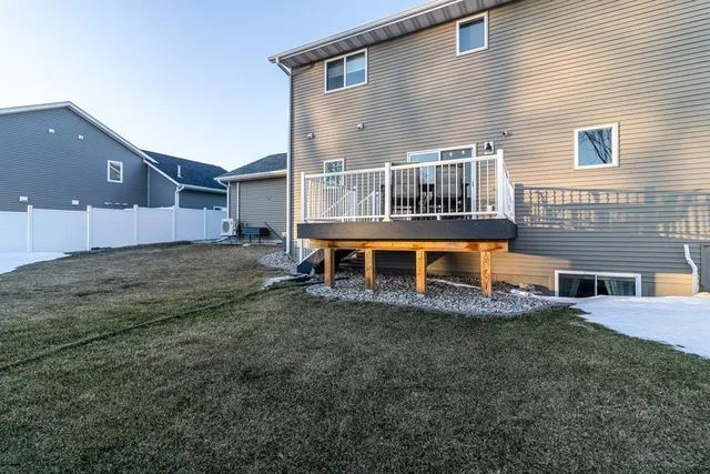 $470,000 | 2021 Bluestem Drive, Mankato, MN 56001