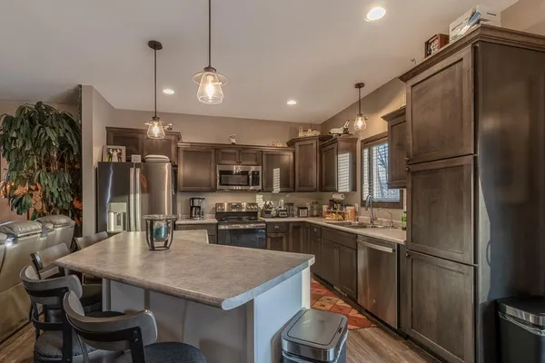 $459,000 | 2021 Bluestem Drive, Mankato, MN 56001