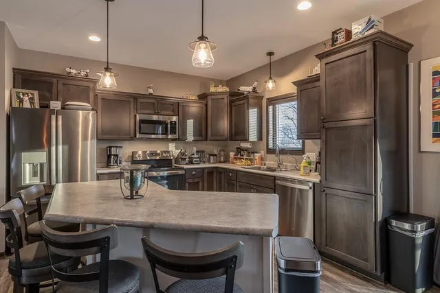 $470,000 | 2021 Bluestem Drive, Mankato, MN 56001