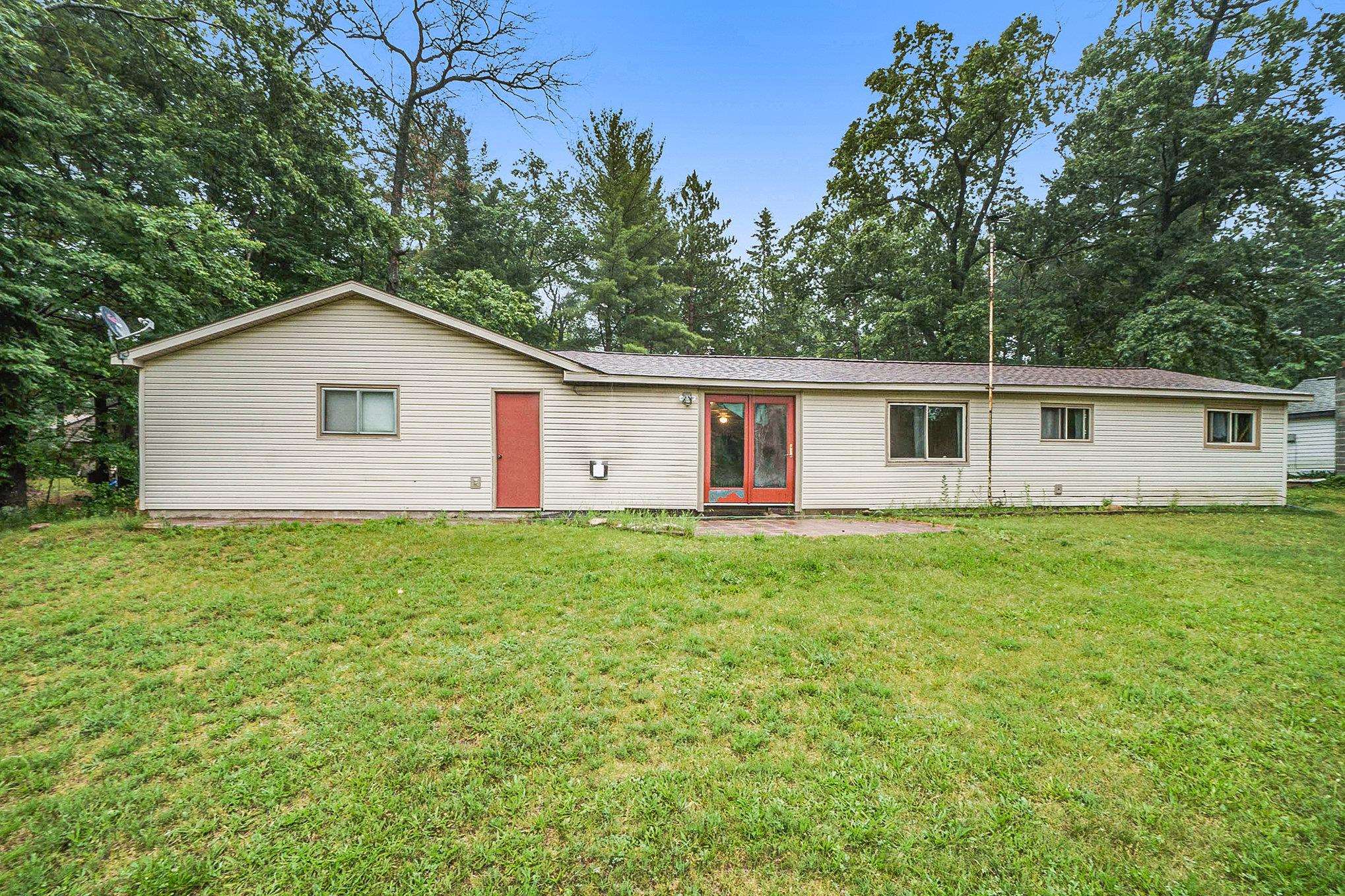 7418 Riverside Drive St. Helen, MI 48656 - Photo 2 of 21