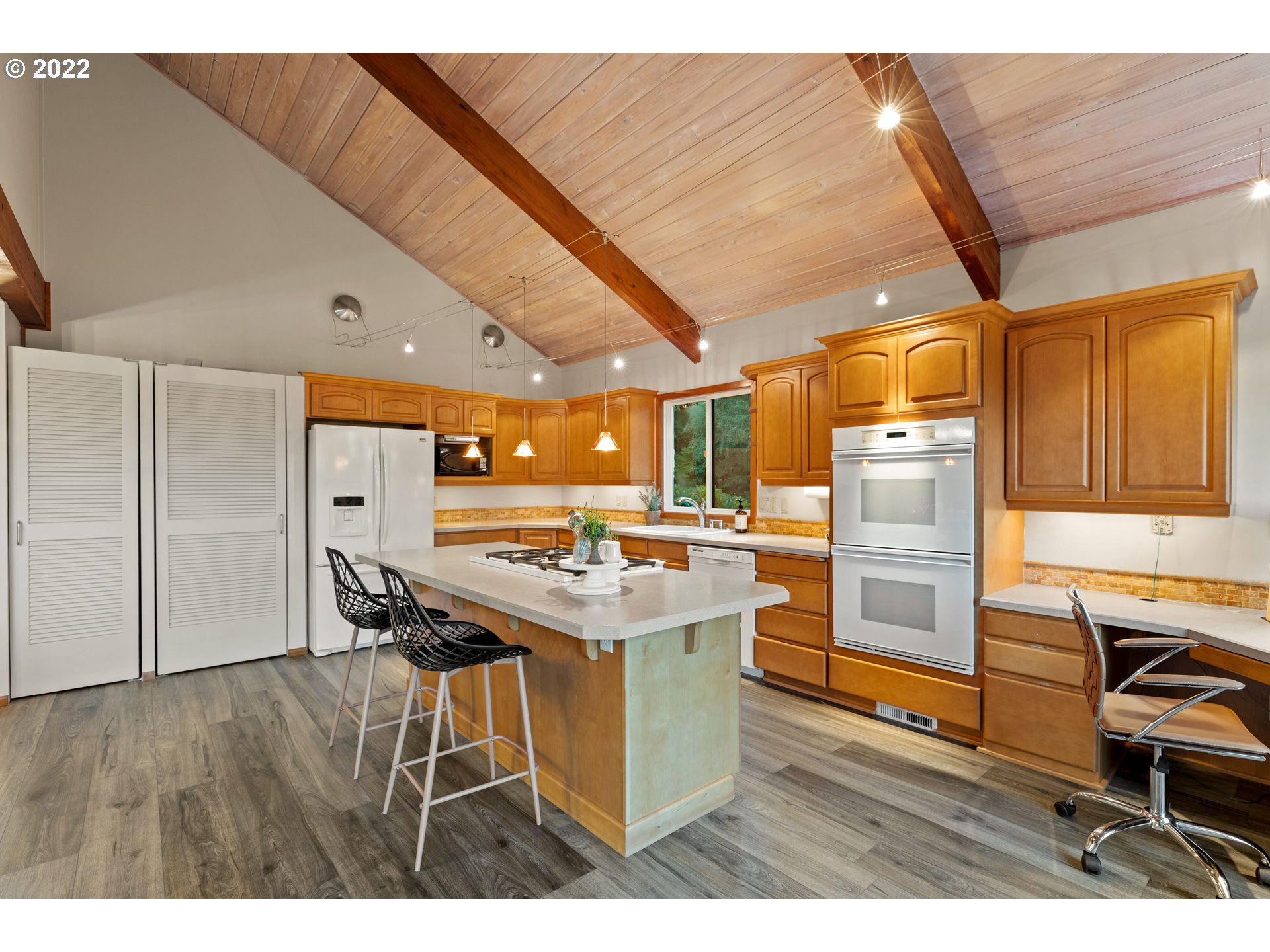27212 Northeast Bjur Road Ridgefield, WA 98642 - Photo 5 of 32