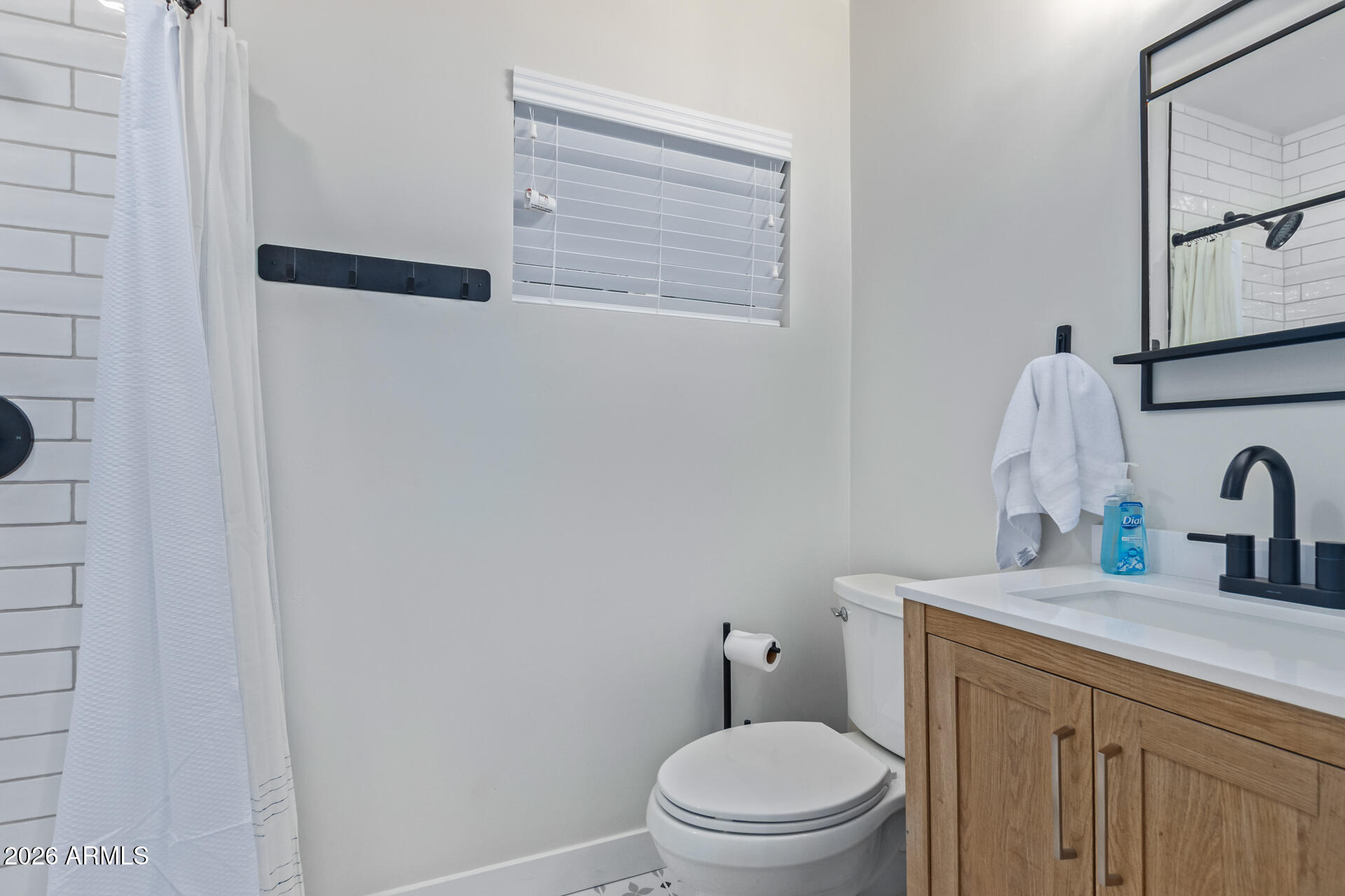 1535 West Lawrence Road Phoenix, AZ 85015 - Photo 11 of 22