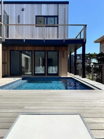 $15,250 | 35 Huron Street, Ocean Beach, NY 11770