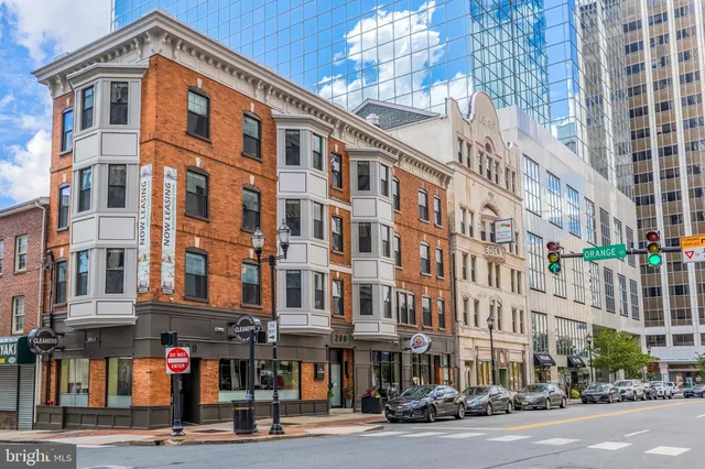 $1,695 | 200 West 10th Street, Unit 202, Wilmington, DE 19801