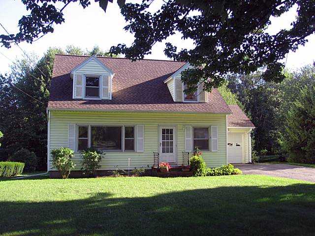 139 Chestnut Ridge Road Chili, NY 14624 - Photo 1 of 1 Exterior Front