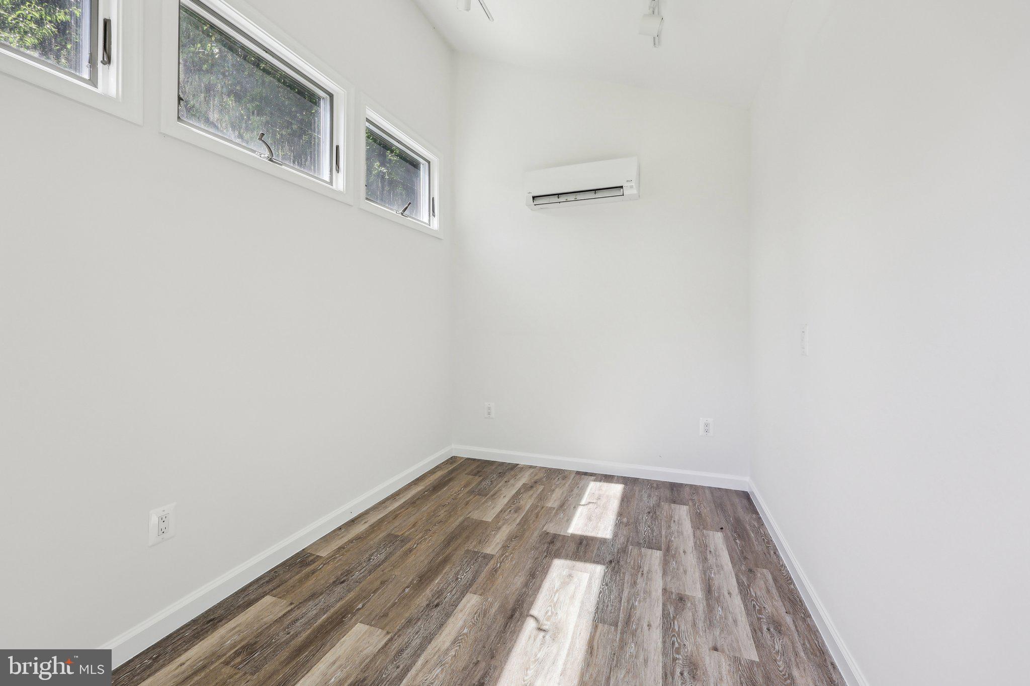 4113 27th Road North Arlington, VA 22207 - Photo 44 of 55 Conditioned Storage Shed