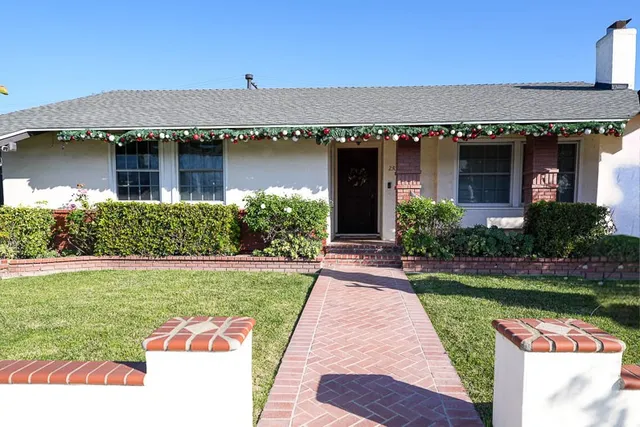 $5,850 | 23136 Anza Avenue, Torrance, CA 90505