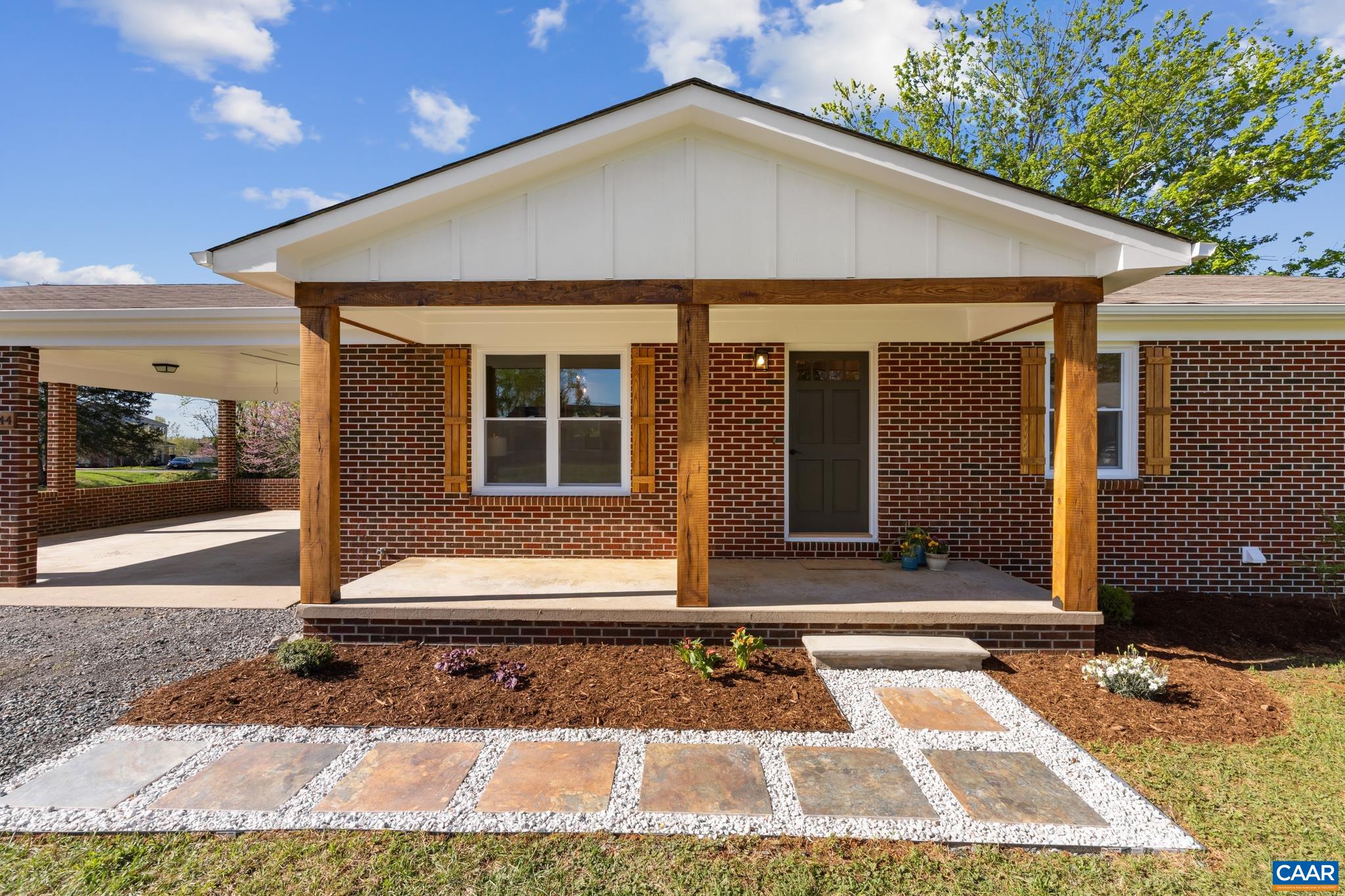 344 Judges Road Stanardsville, VA 22973 - Photo 3 of 56