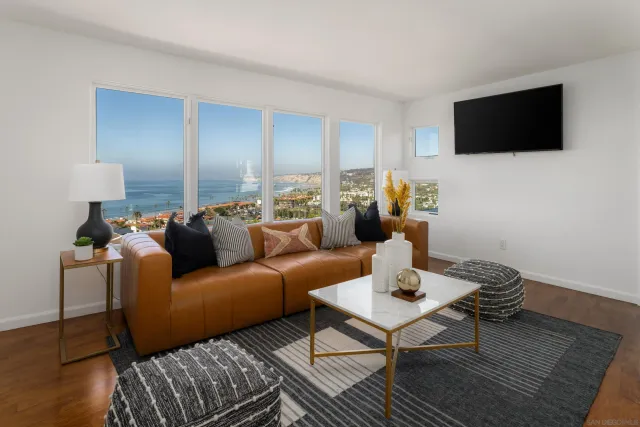 $5,550,000 | 7784 Lookout Drive, La Jolla, CA 92037