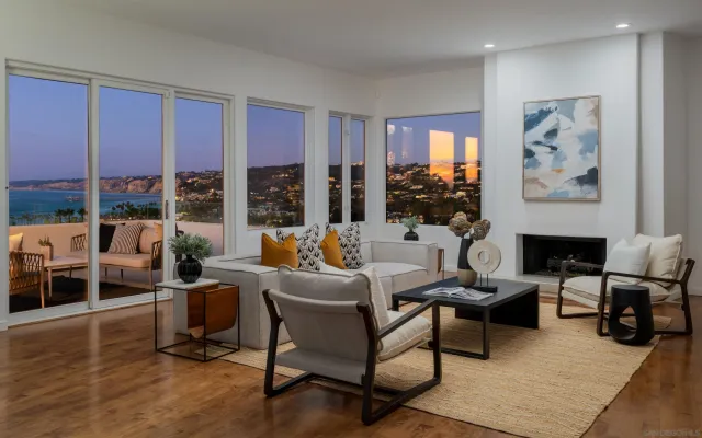 $5,550,000 | 7784 Lookout Drive, La Jolla, CA 92037