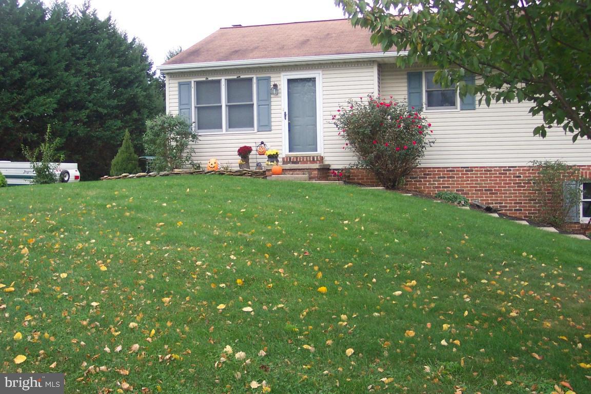 210 Hilldale Road Pequea, PA 17565 - Photo 2 of 40 Gallery Image 2
