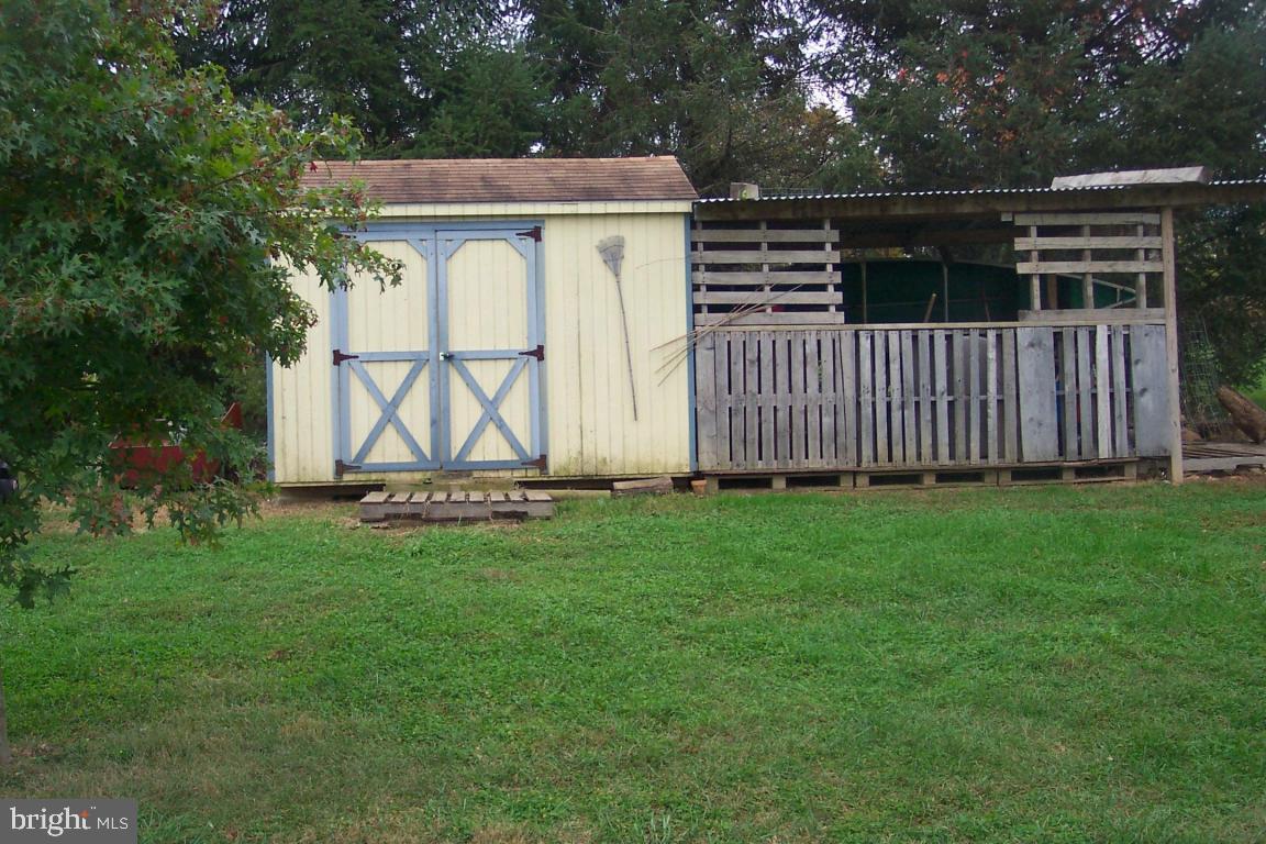 210 Hilldale Road Pequea, PA 17565 - Photo 31 of 40 Gallery Image 31
