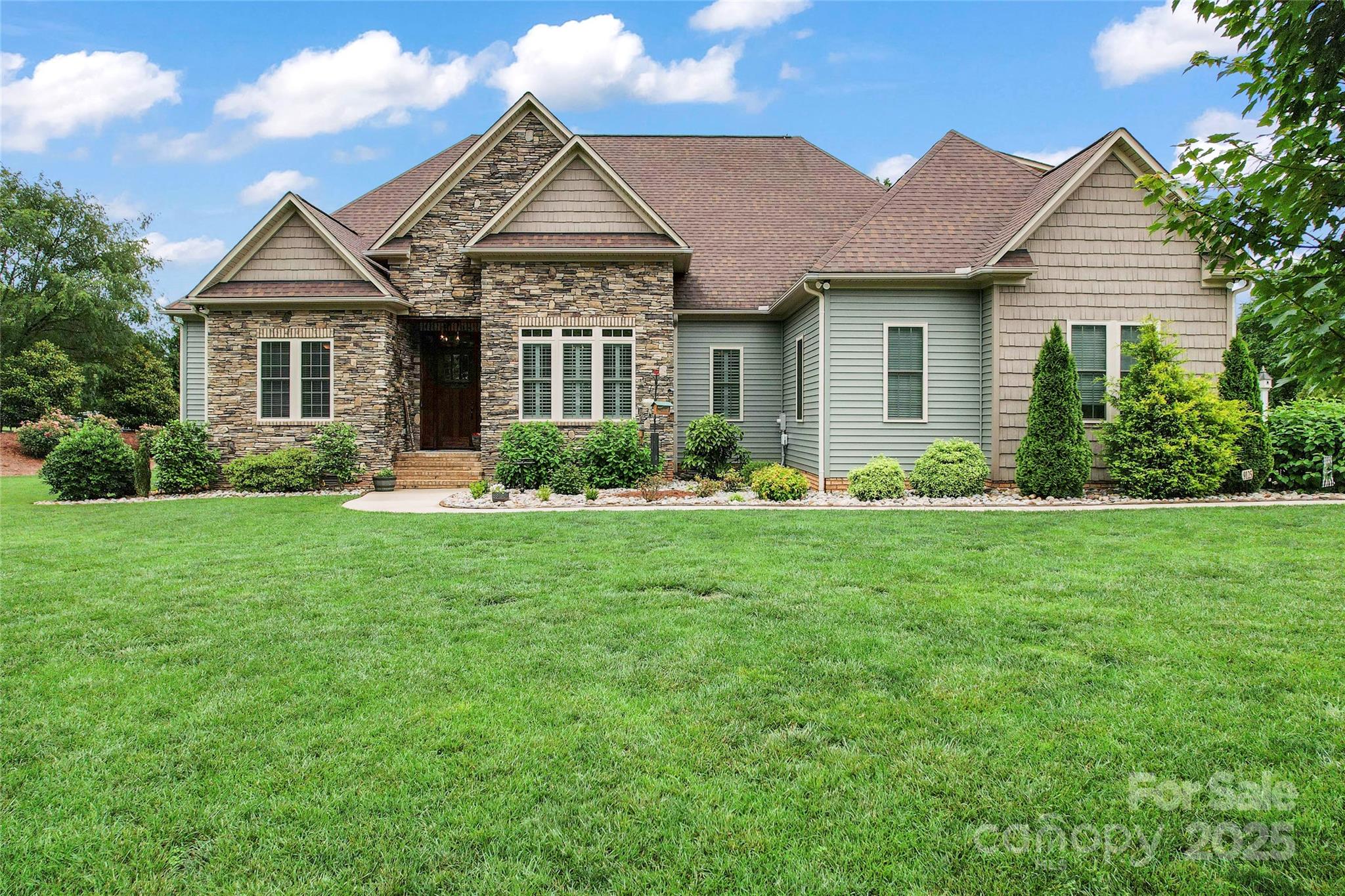 9125 Dylan Ridge Court Concord, NC 28027 - Photo 3 of 48 Gallery Image 3