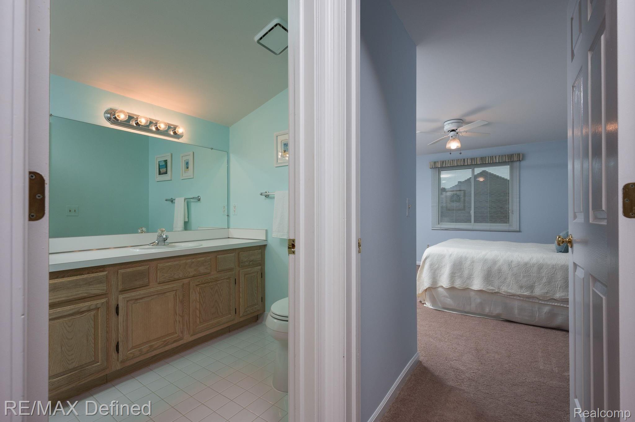 198 Bellshire Lane Rochester, MI 48307 - Photo 34 of 43 Second Floor Bedroom & Full Bath