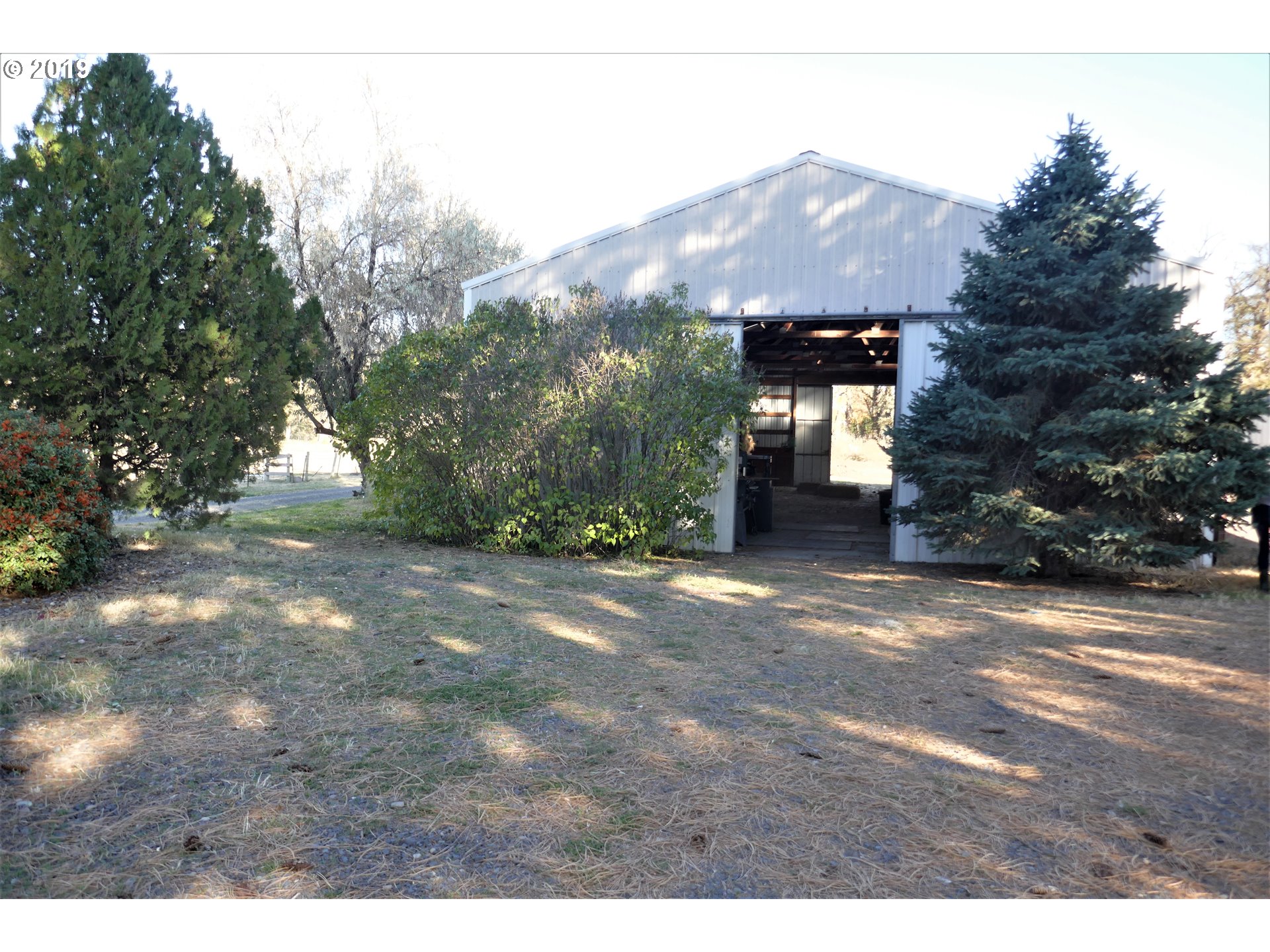 29814 Minnehaha Road Hermiston, OR 97838 - Photo 19 of 32 Barn