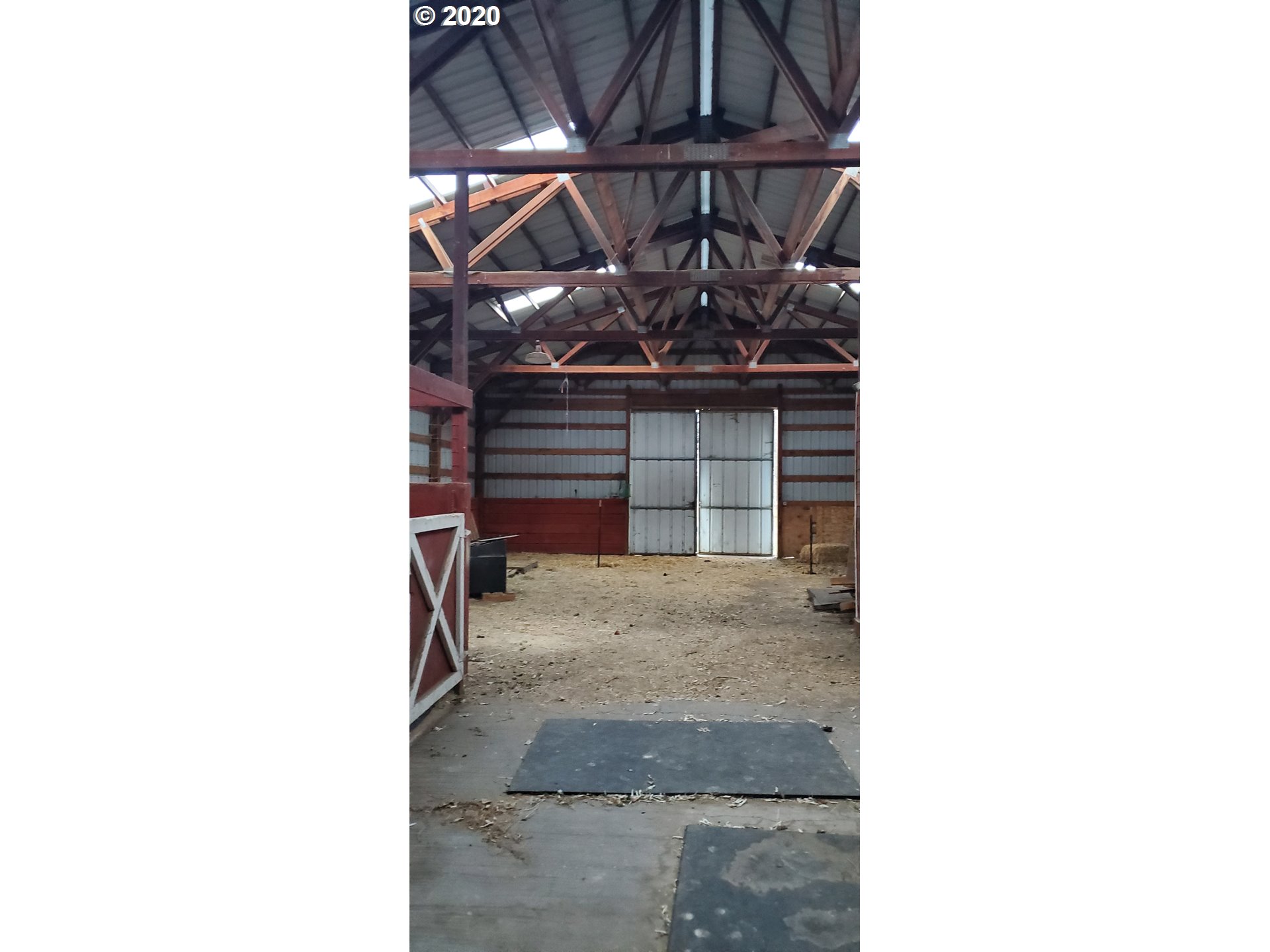 29814 Minnehaha Road Hermiston, OR 97838 - Photo 21 of 32 Barn