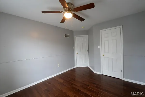 $3,000 | 11478 Pineview Crossing Drive, Maryland Heights, MO 63043