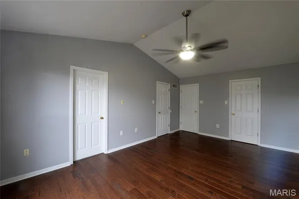 $3,000 | 11478 Pineview Crossing Drive, Maryland Heights, MO 63043