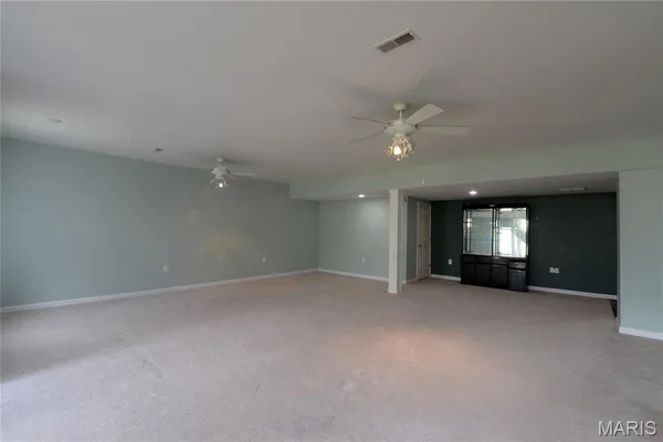 $3,000 | 11478 Pineview Crossing Drive, Maryland Heights, MO 63043