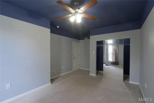 $3,000 | 11478 Pineview Crossing Drive, Maryland Heights, MO 63043