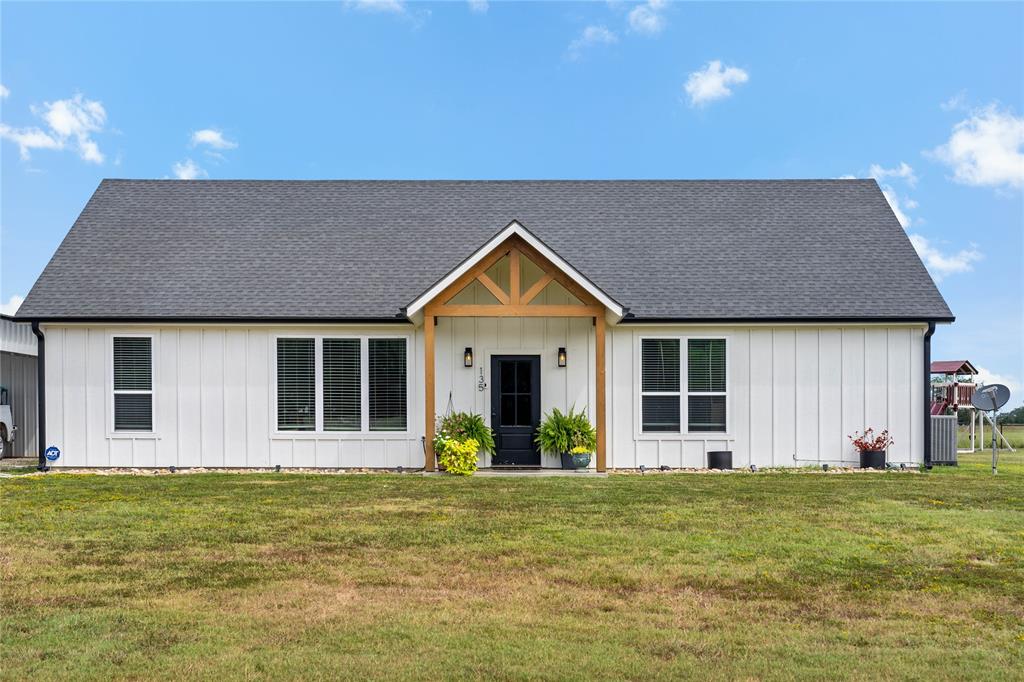 135 County Road Paris, TX 75462 - Photo 2 of 29