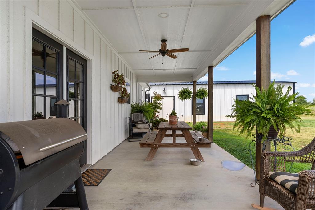 135 County Road Paris, TX 75462 - Photo 3 of 29