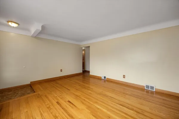 $225,000 | 28110 Garfield Street, Roseville, MI 48066