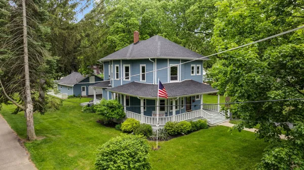 $295,000 | 506 North 6th Street, Oregon, IL 61061