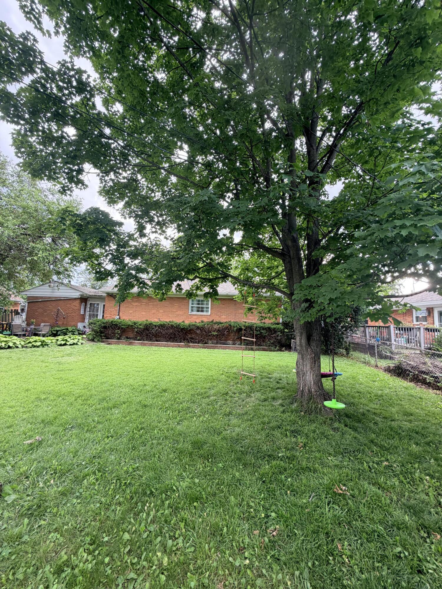 100 Inwood Road West Jefferson, OH 43162 - Photo 6 of 52 IMG_2418