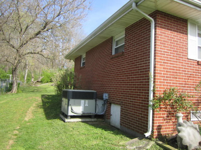 116 Crowe Road Harriman, TN 37748 - Photo 8 of 8 8