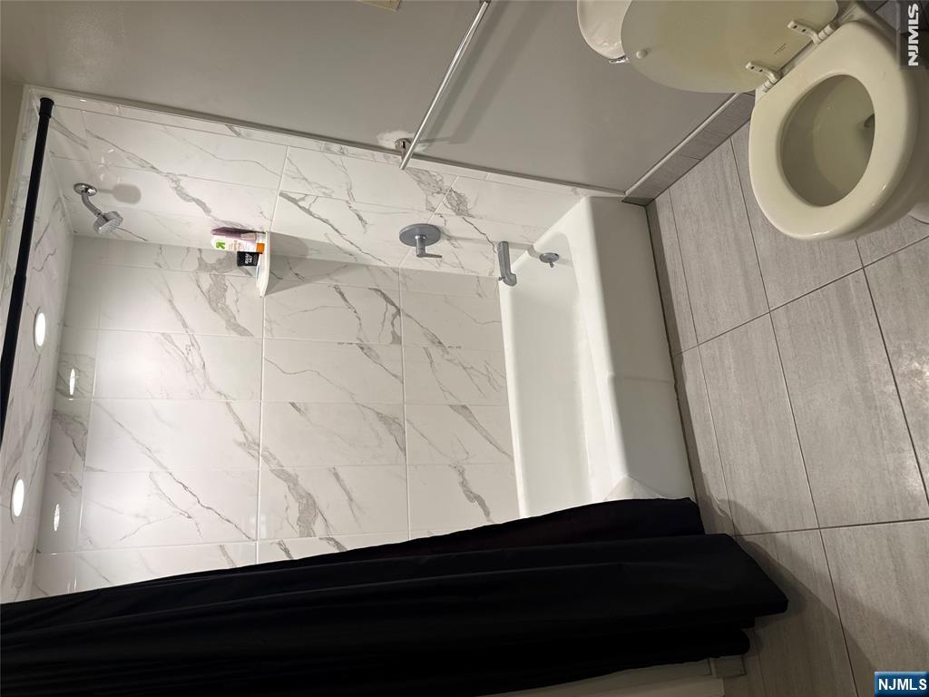 194 Krone Place, Unit 1 Hackensack, NJ 07601 - Photo 5 of 6