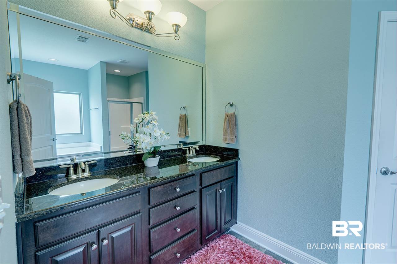 7023 Rocky Rd Loop Gulf Shores, AL 36542 - Photo 27 of 34 Master Bath