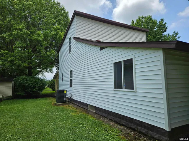 $129,000 | 1206 North 14th Street, Murphysboro, IL 62966