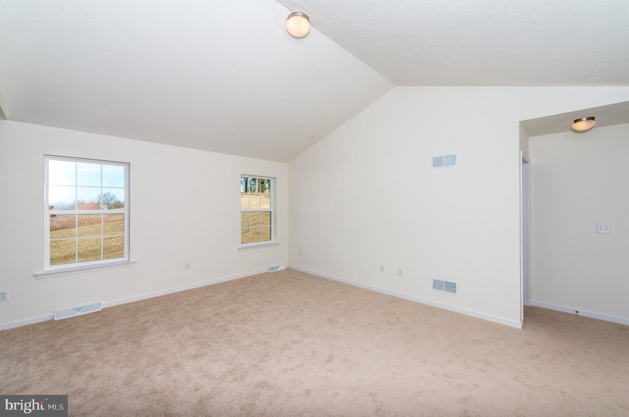 320 Clover Lane, Unit 1 Hanover, PA 17331 - Photo 11 of 24 Similar Photo