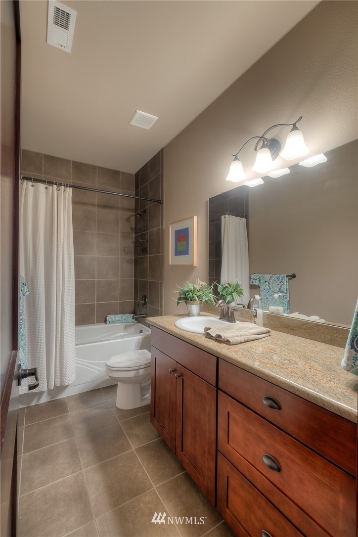 9028 Fox Ridge Lane Southeast Olympia, WA 98513 - Photo 17 of 25 Gallery Image 17