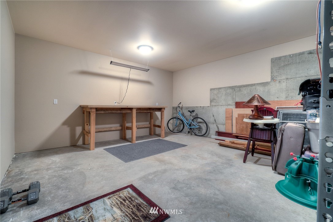 9028 Fox Ridge Lane Southeast Olympia, WA 98513 - Photo 23 of 25 Gallery Image 23