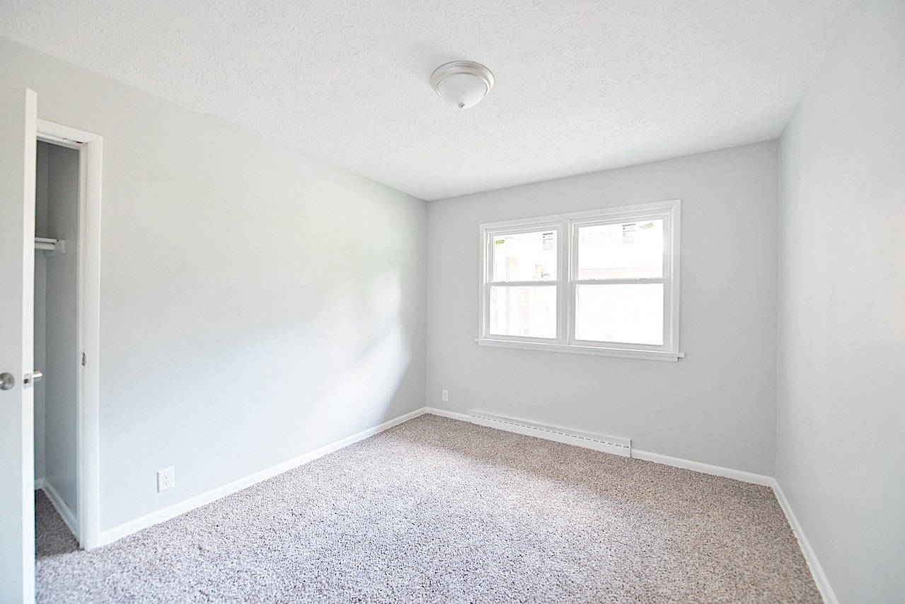 20341 Roosevelt Road South Bend, IN 46614 - Photo 12 of 21 Gallery Image 12