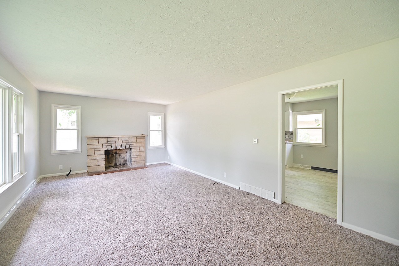 20341 Roosevelt Road South Bend, IN 46614 - Photo 7 of 21 Gallery Image 7