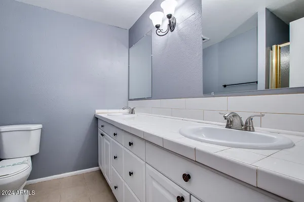 $3,200 | 2138 East Fremont Drive, Tempe, AZ 85282