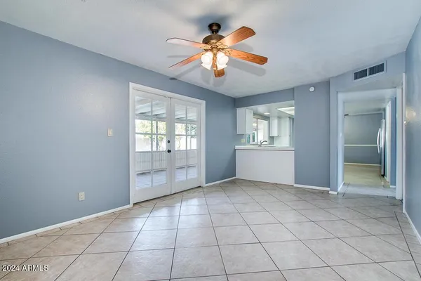 $2,995 | 2138 East Fremont Drive, Tempe, AZ 85282