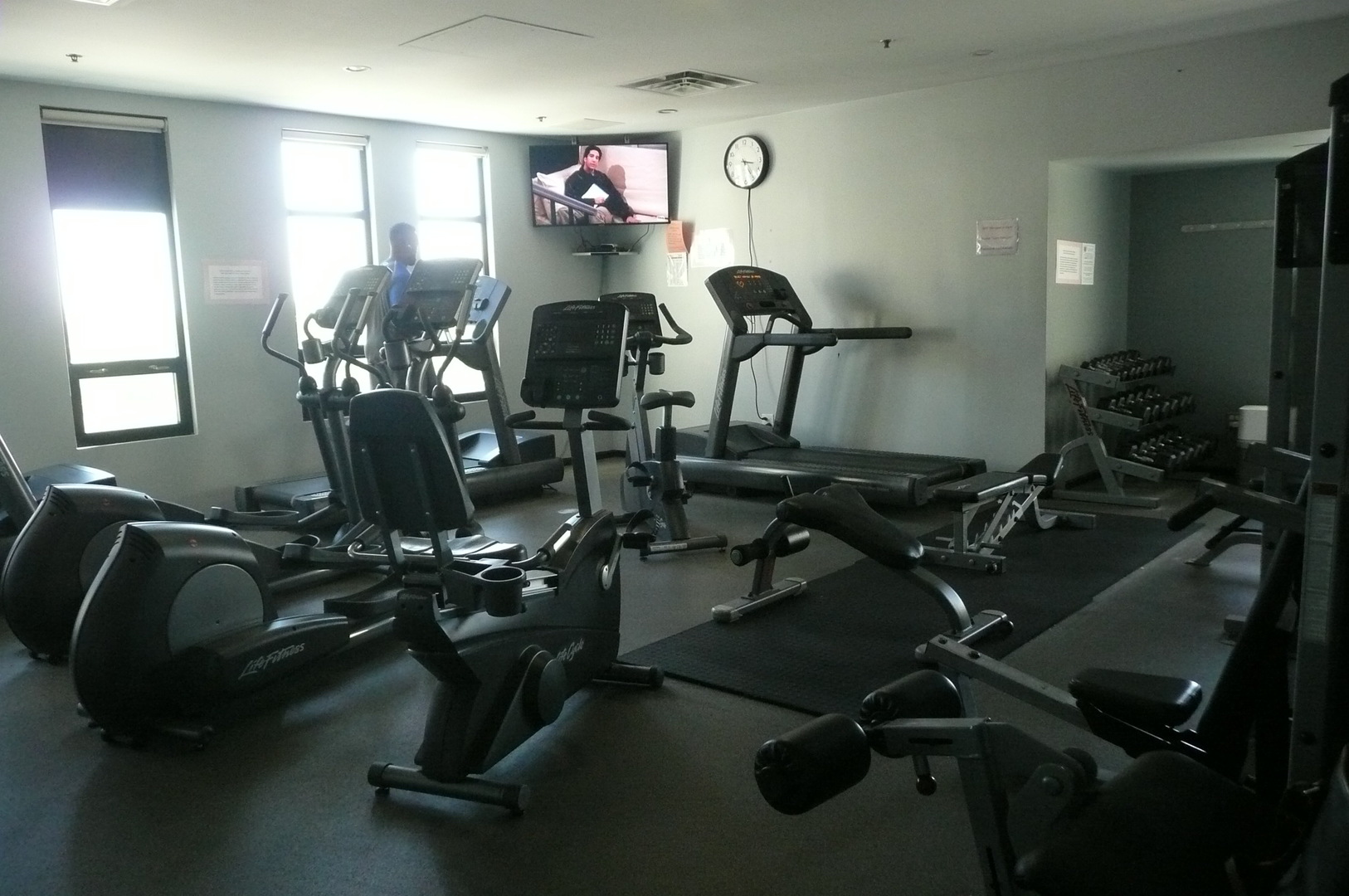 1255 South State Street, Unit 607 Chicago, IL 60605 - Photo 18 of 20 a view of a room with gym equipment